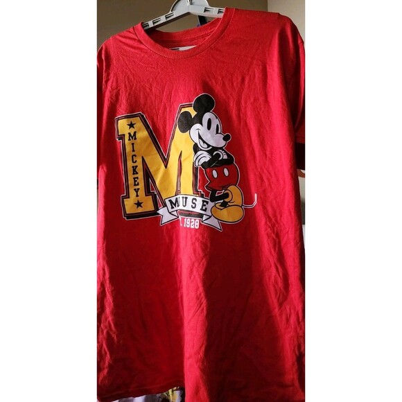 Disney Men's Mickey Mouse Since 1928 Red Short Sleeve Shirt Large New D25 Nice - Picture 2 of 5